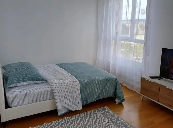 Complet Refait A Neuf Апартаменты